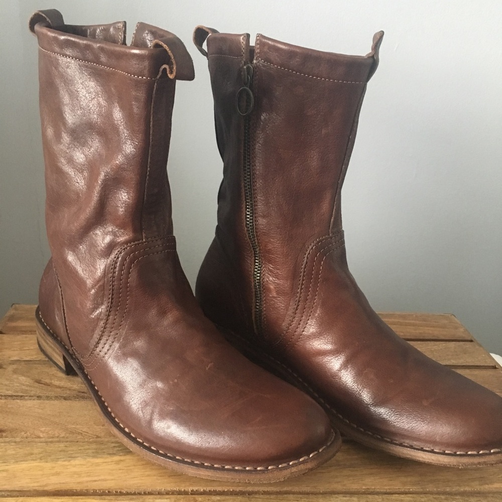 Fiorentini and Baker leather boots size 12